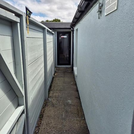 17B Db Airbnb Wexford Exteriör bild